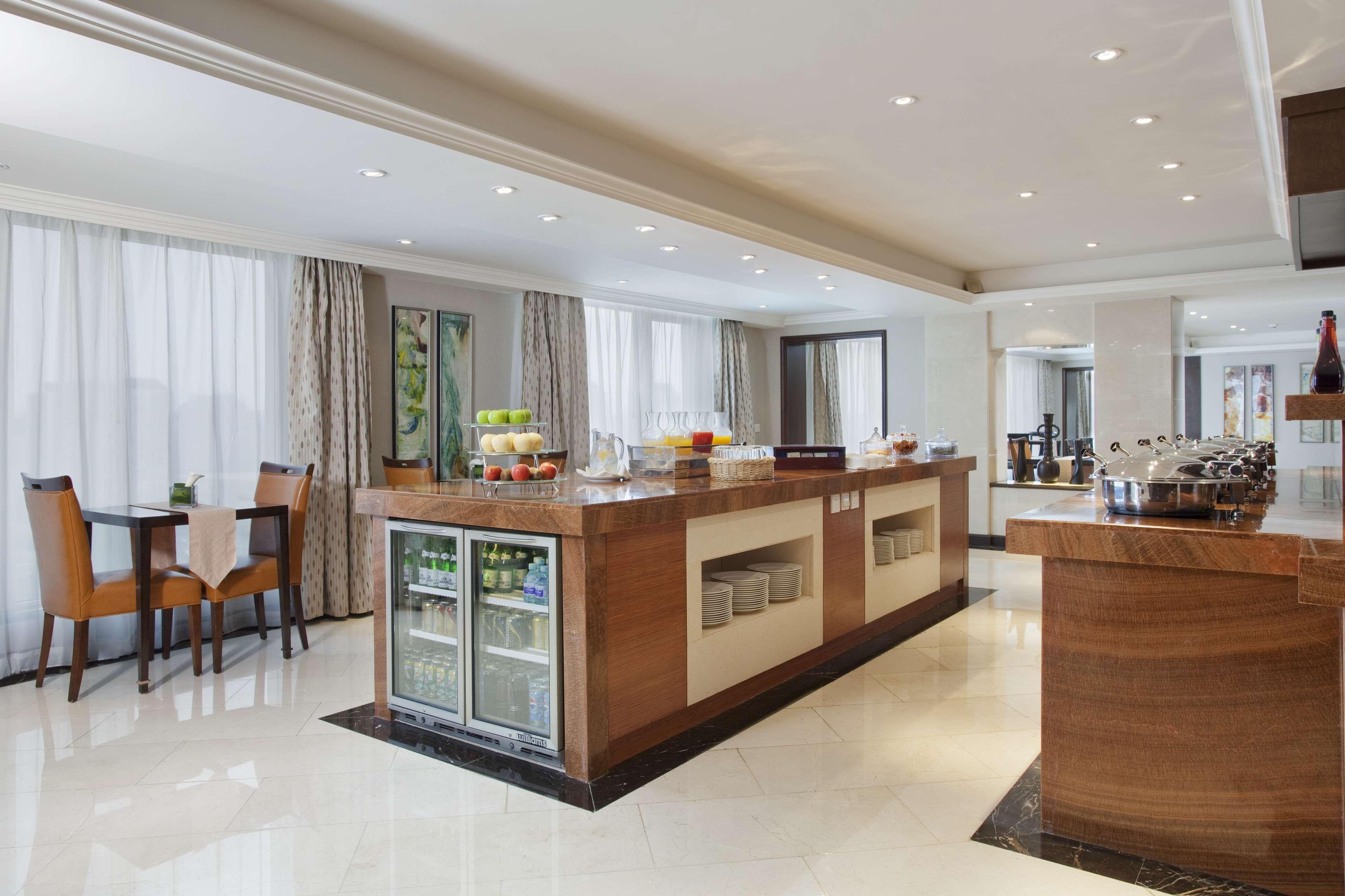 V-continent Wuzhou Hotel