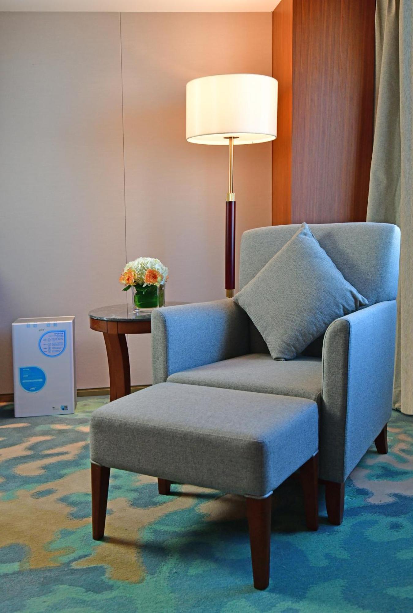 V-continent Wuzhou Hotel
