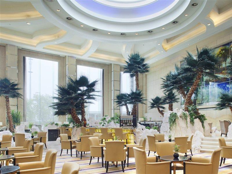 V-continent Wuzhou 5*