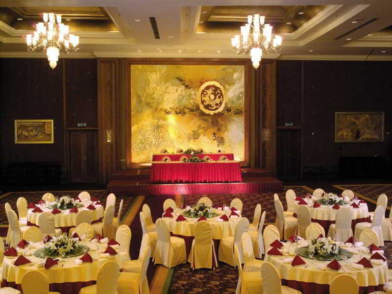 V-continent Wuzhou 5*